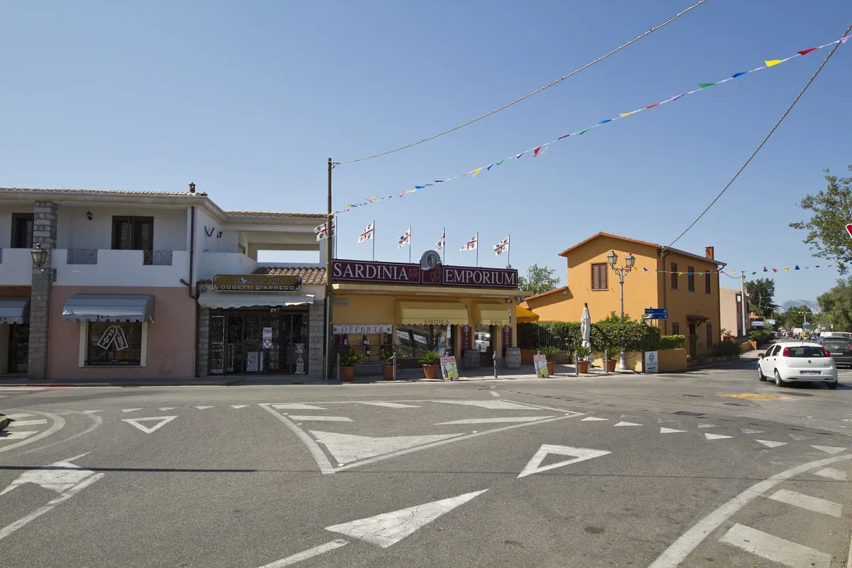 Dove parcheggiare a San Teodoro: guida aggiornata 2026