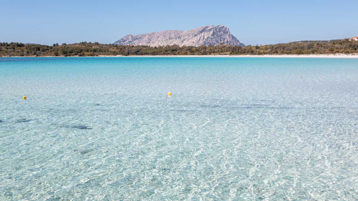 Come arrivare a Cala Brandinchi da San Teodoro: guida pratica