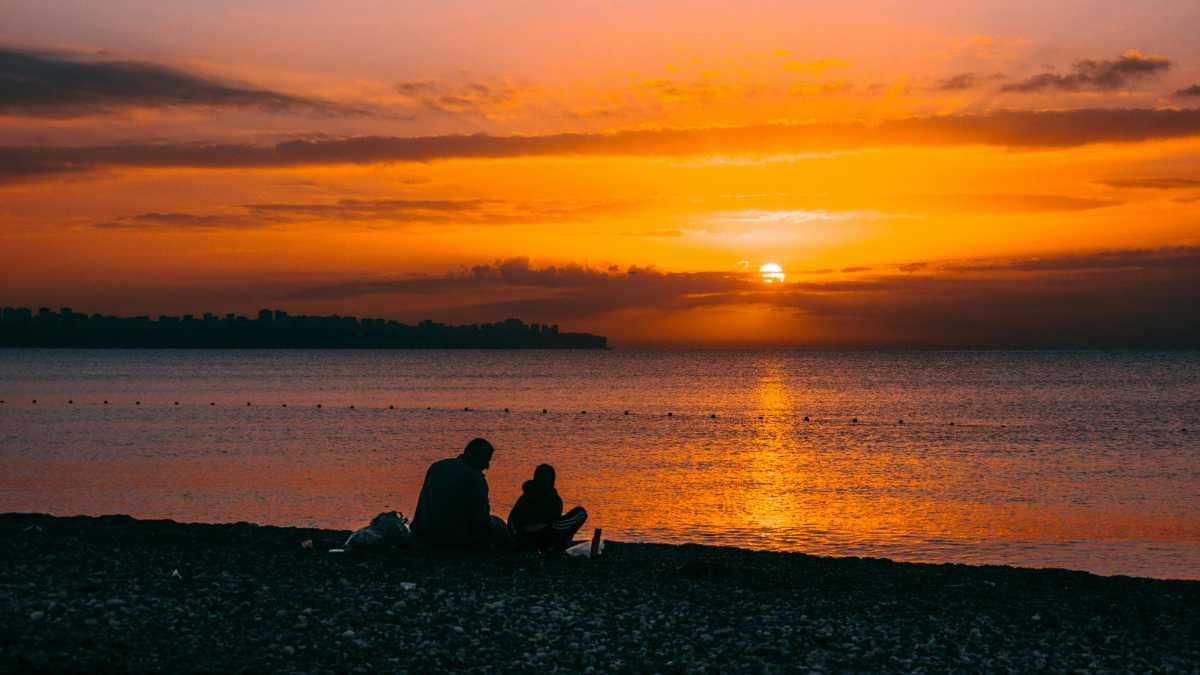 Weekend romantico a San Teodoro: idee per coppie nel 2026